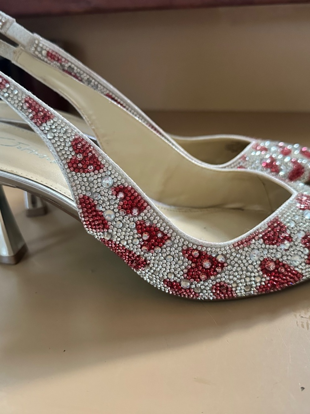Betsey Johnson heels size 11 women’s - Picture 2 of 2